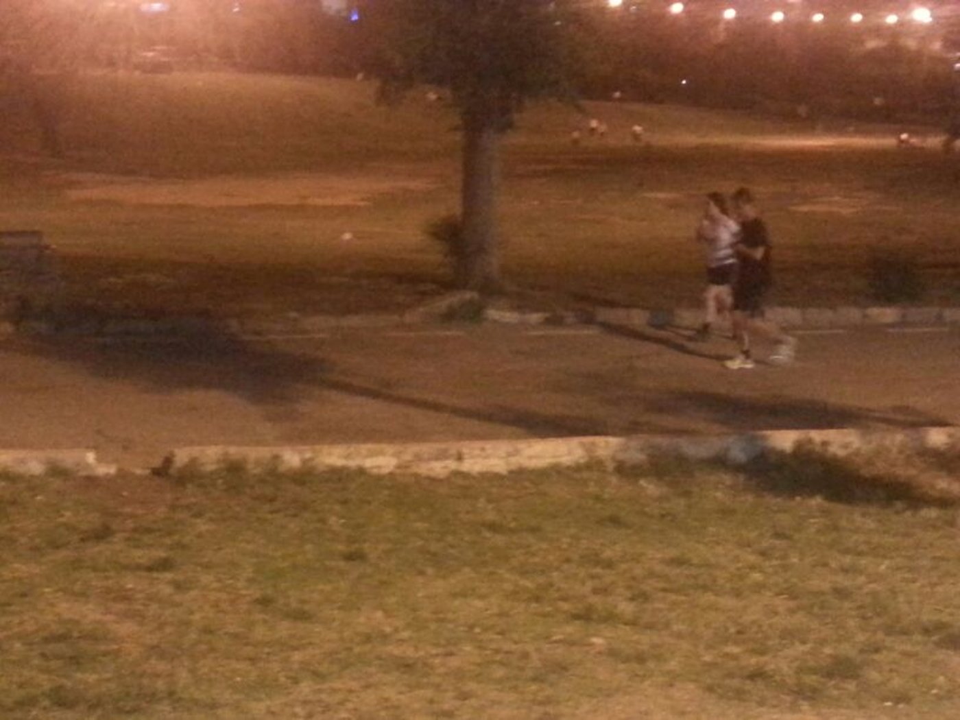 אין רגישות: חילונים שיחקו כדורגל בערב יום השואה