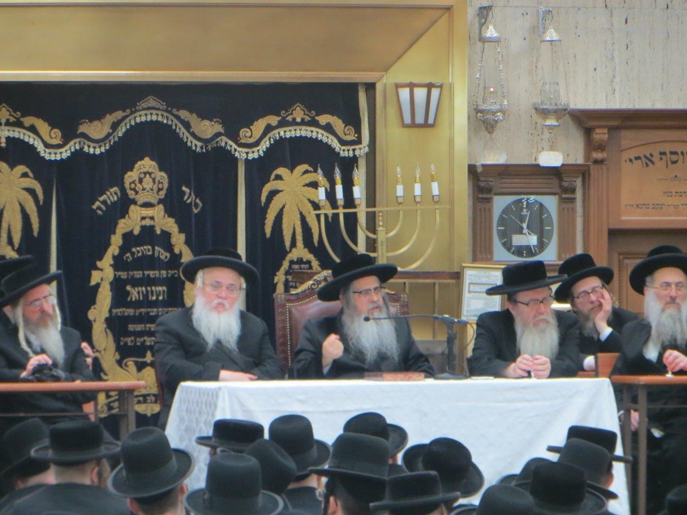 סאטמר: יארצייט ומעמד פתיחת הזמן • גלריה