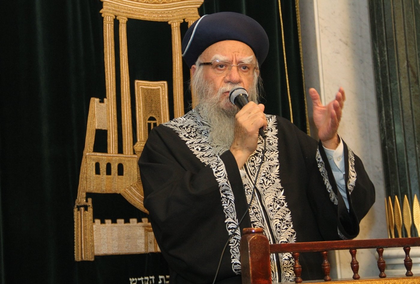 הרב יצחק יוסף סיפר: כך דרעי היה מפעיל את הראש