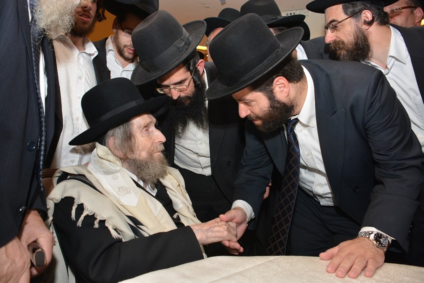 דוד שפירא ערך ברית לבנו - מי השתתף ומי נעדר? • סיקור וגלריה