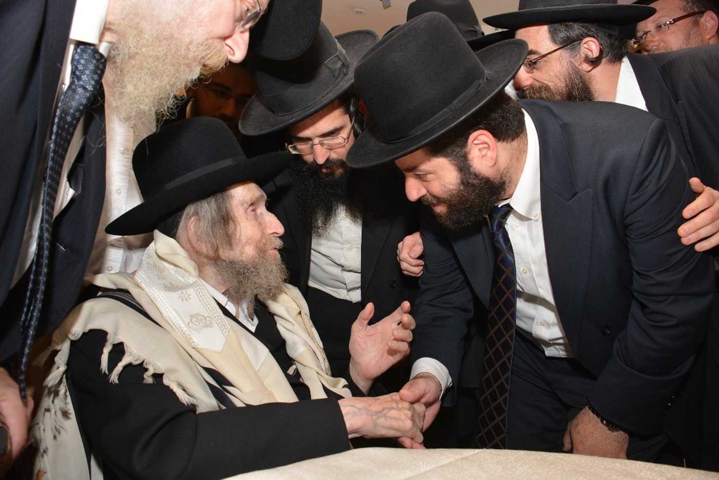 דוד שפירא ערך ברית לבנו - מי השתתף ומי נעדר? • סיקור וגלריה