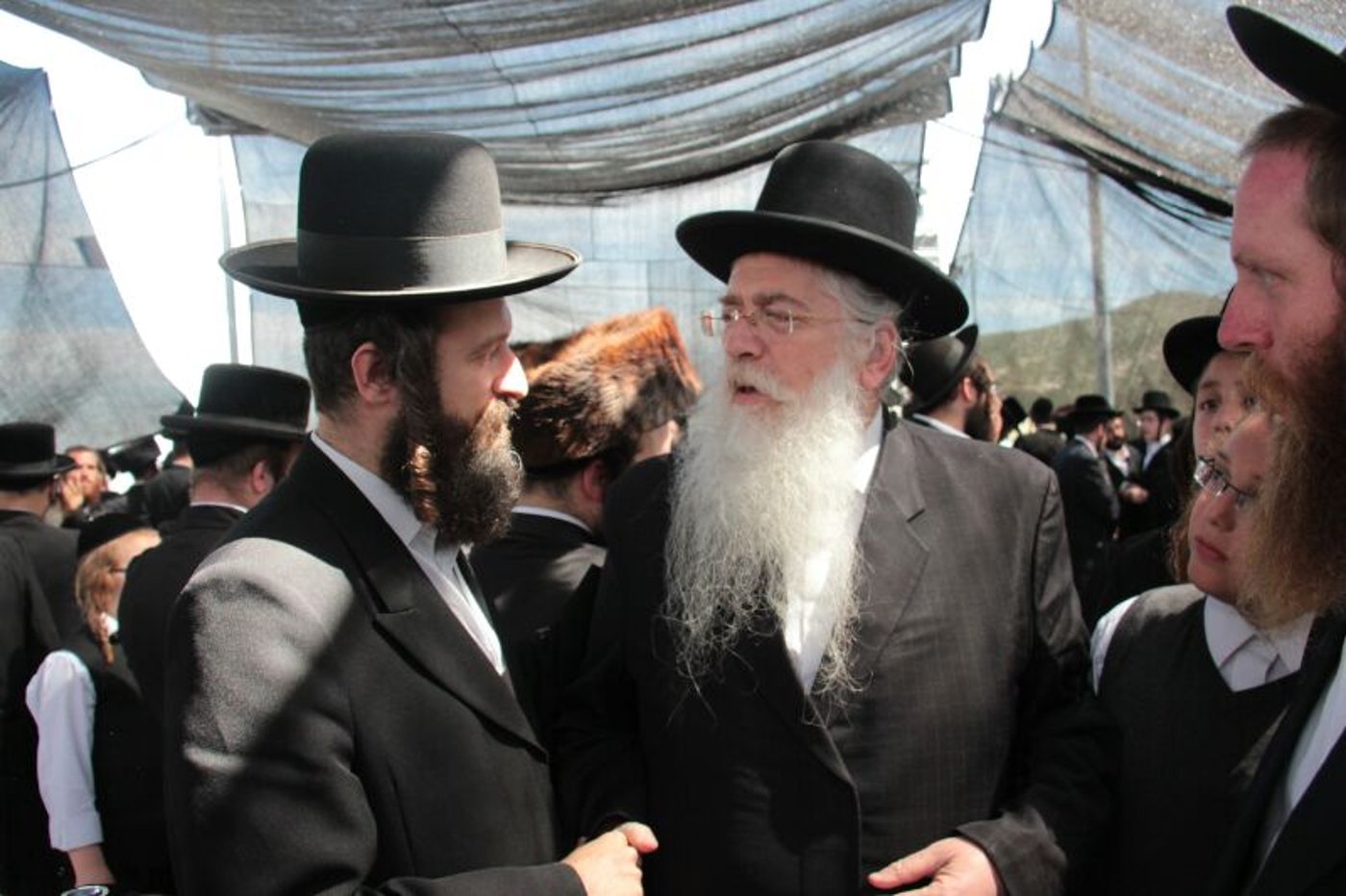 גלריה: הרב קעניג חוגג בציון הרשב"י במירון