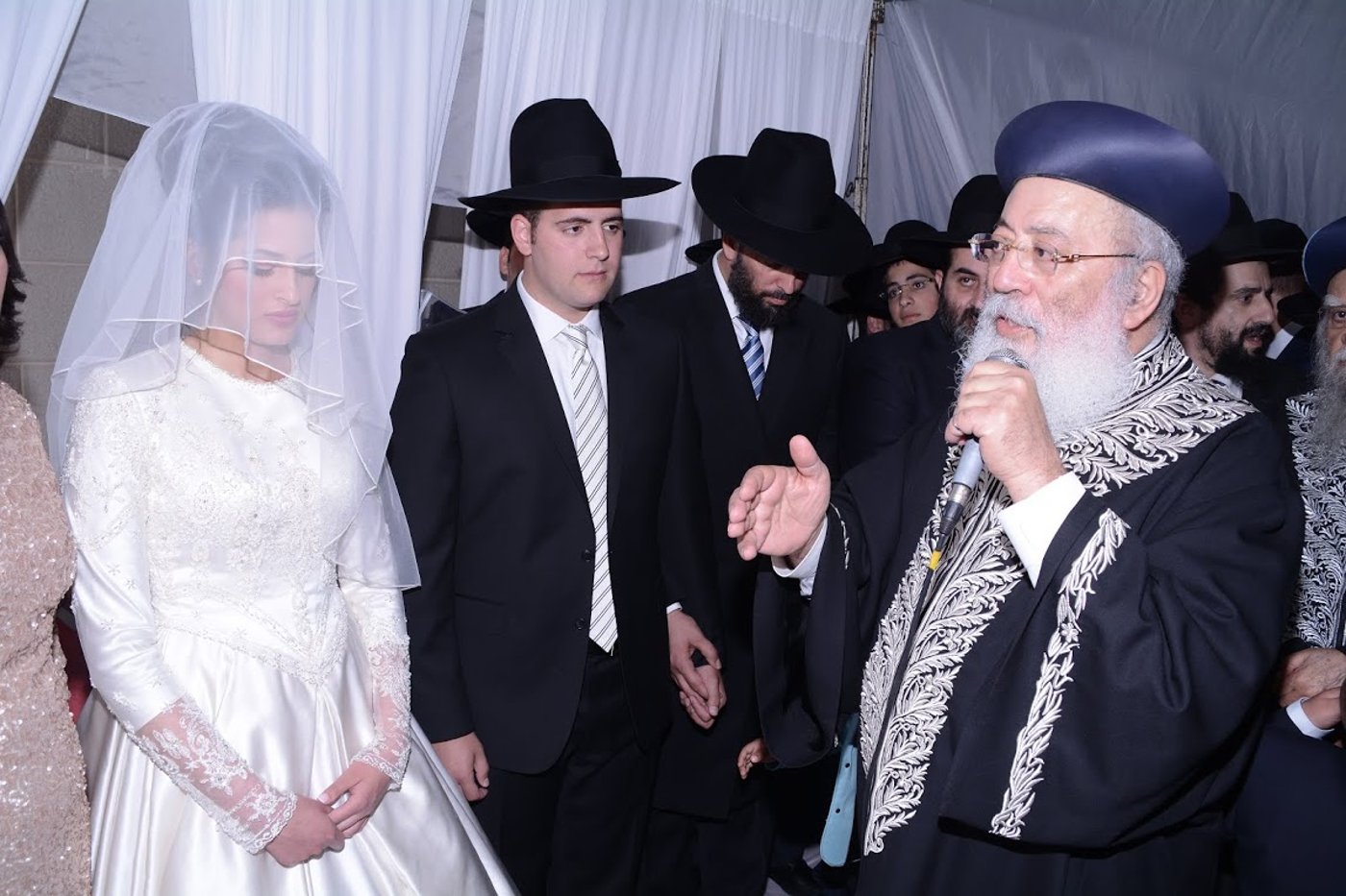 צפו בגלריה: חתונת נכד הראשל"צ הגאון רבי שלמה משה עמאר