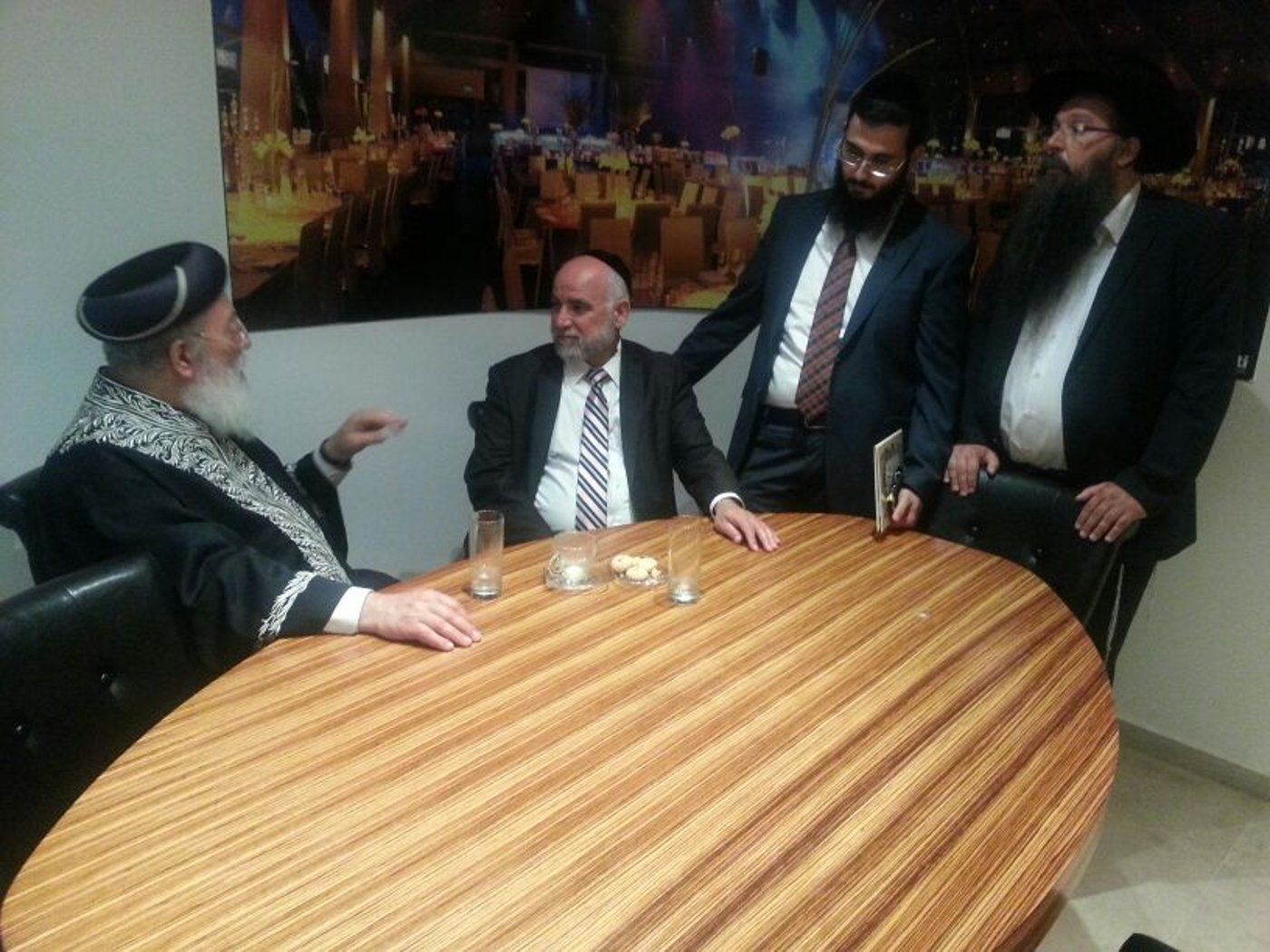 ומי סידר קידושין לבת של כחלון? הגר"ש עמאר