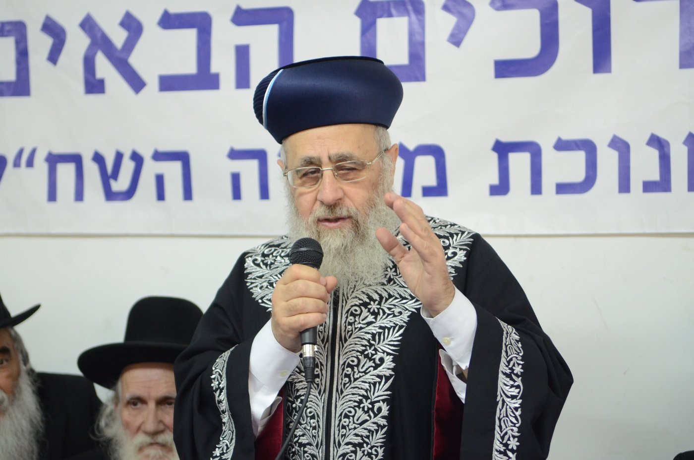 "דתיים עם כיפות עולים להר הבית, 'רבנים' נכשלו בכרת"