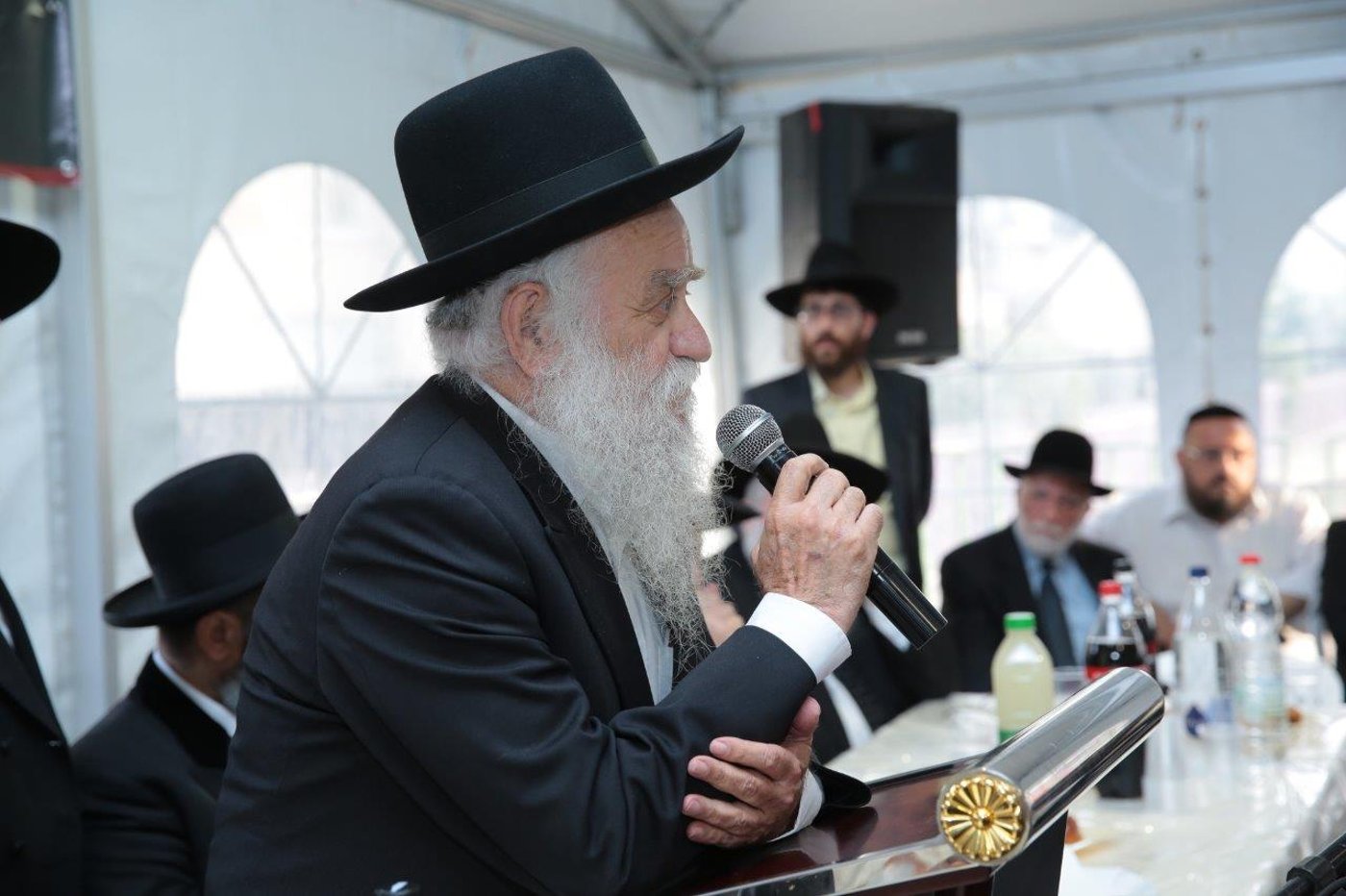 שבעה לחכם משה מיכאלשוילי זצוק"ל • צפו בגלריה