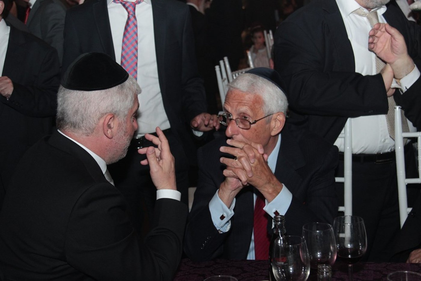 תיעוד ענק: מפגן הכוח של יו"ר ש"ס בחתונת בתו