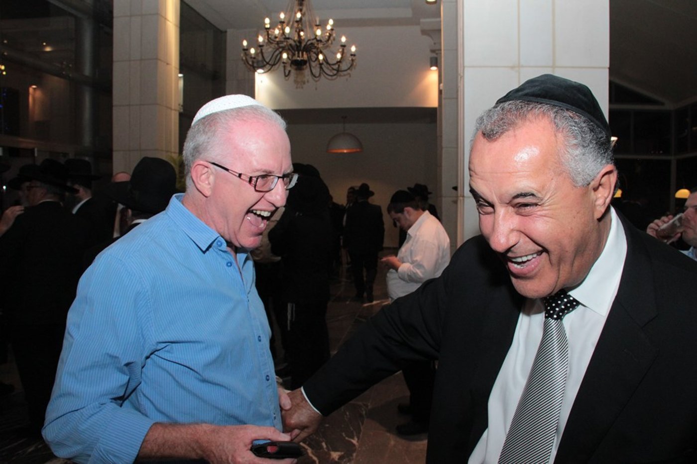תיעוד ענק: מפגן הכוח של יו"ר ש"ס בחתונת בתו