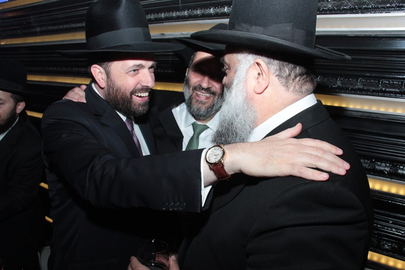 תיעוד ענק: מפגן הכוח של יו"ר ש"ס בחתונת בתו