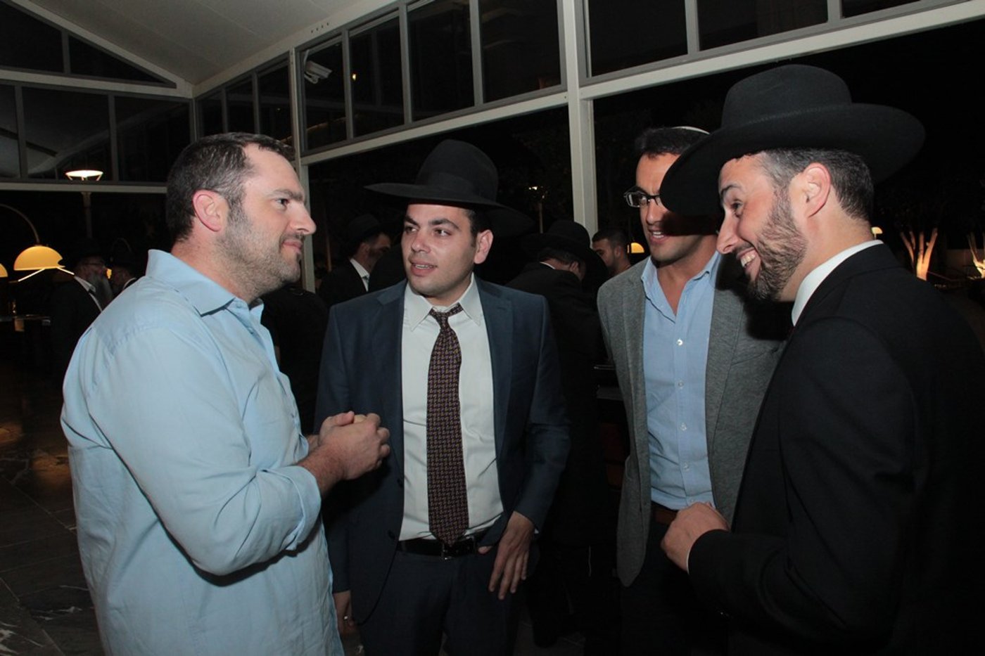 תיעוד ענק: מפגן הכוח של יו"ר ש"ס בחתונת בתו