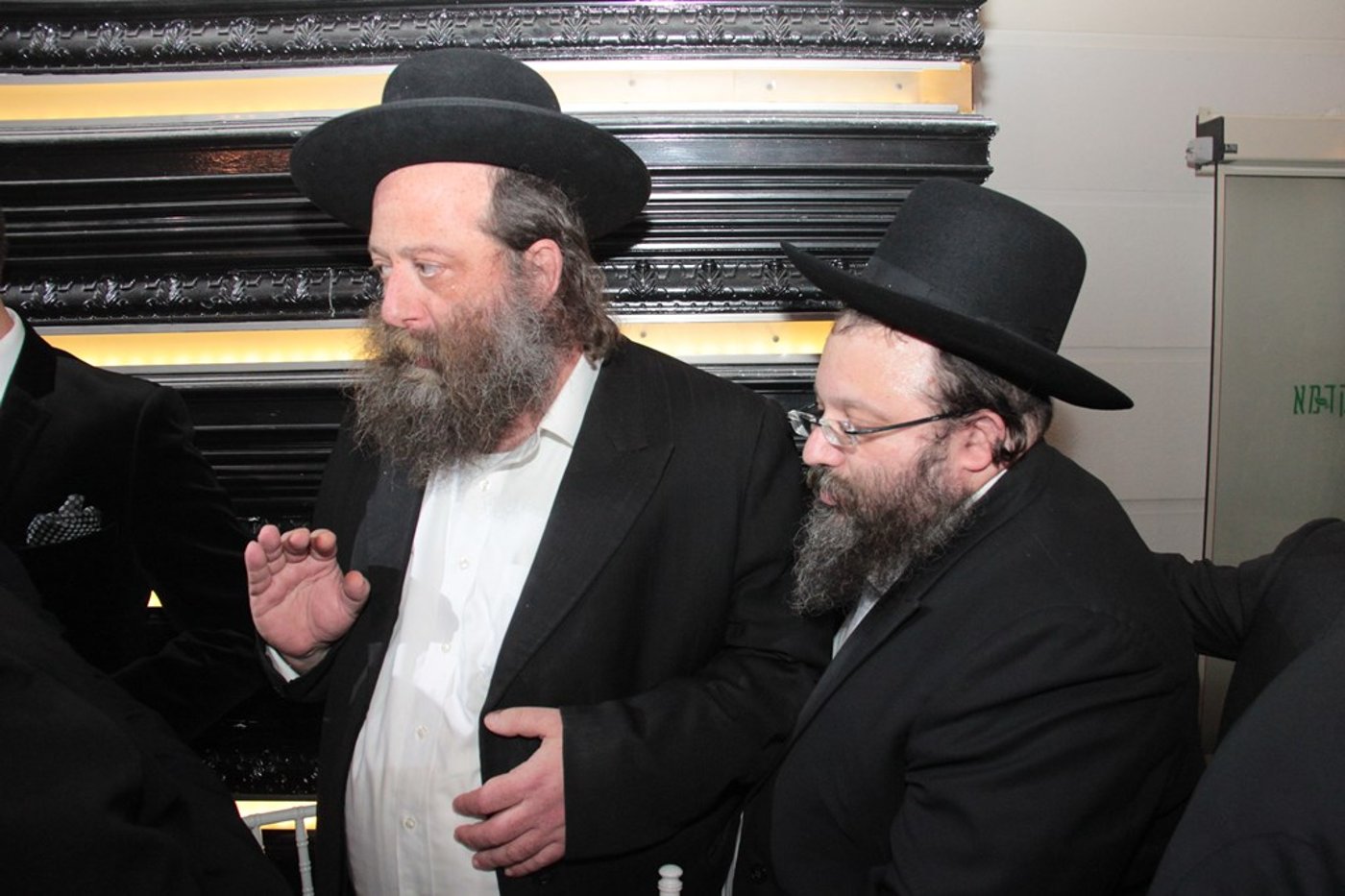 תיעוד ענק: מפגן הכוח של יו"ר ש"ס בחתונת בתו