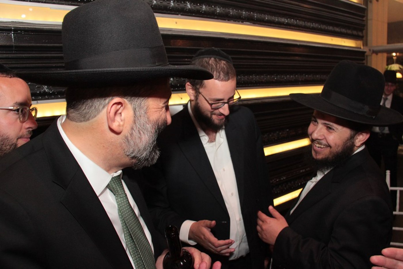תיעוד ענק: מפגן הכוח של יו"ר ש"ס בחתונת בתו