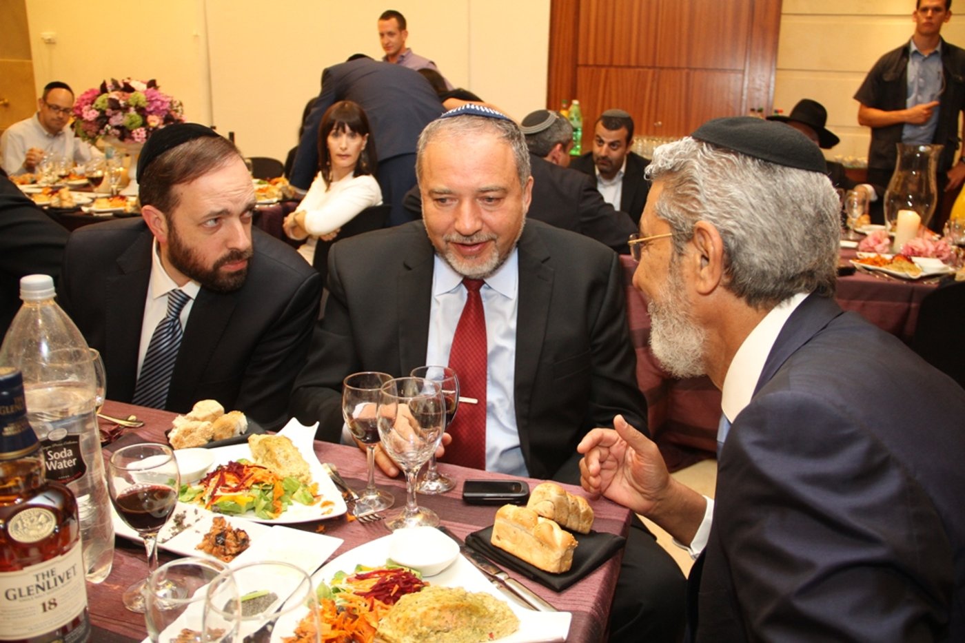 דרעי לנתניהו: "די לרדיפה הנוראה של לומדי התורה"