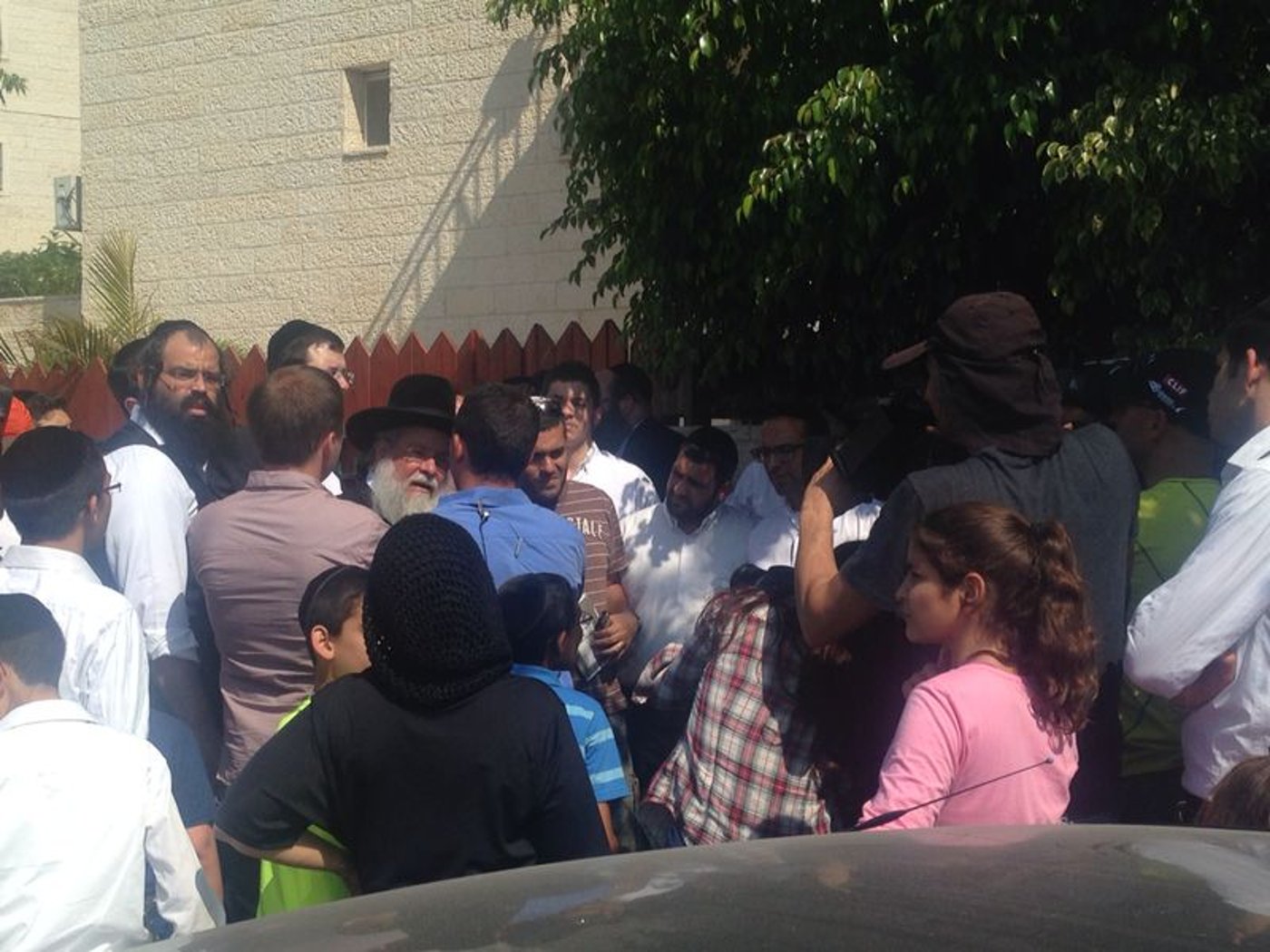 בשל החשש מחטיפת שלושה נערים: 'קול ברמה' עצר השידורים ומשמיע רצף פרקי תהילים