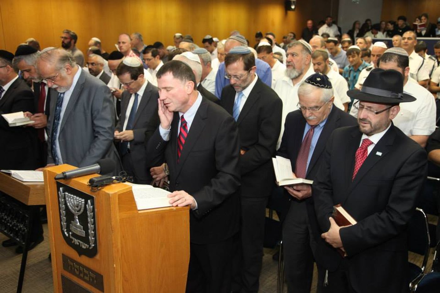 פיגוע החטיפה: עצרת תפילה במשכן הכנסת לשלום החטופים