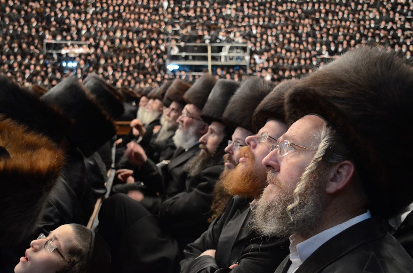 גלריה: שבע ברכות המרכזי בבעלזא בצל פיגוע החטיפה