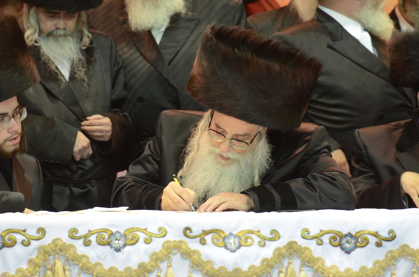 גלריית ענק: חתונת השנה בצאנז