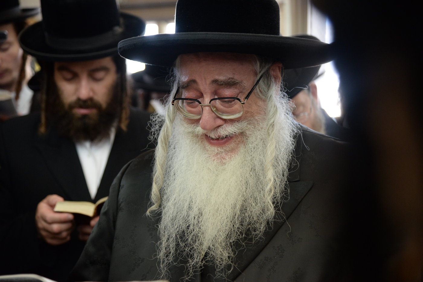 20 שנה להסתלקות: האדמו"ר מצאנז עלה לקבר אביו