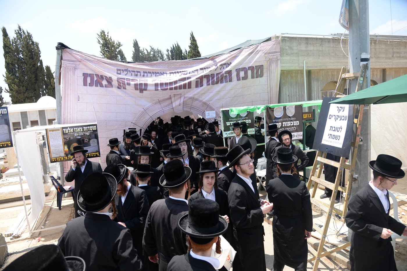 20 שנה להסתלקות: האדמו"ר מצאנז עלה לקבר אביו
