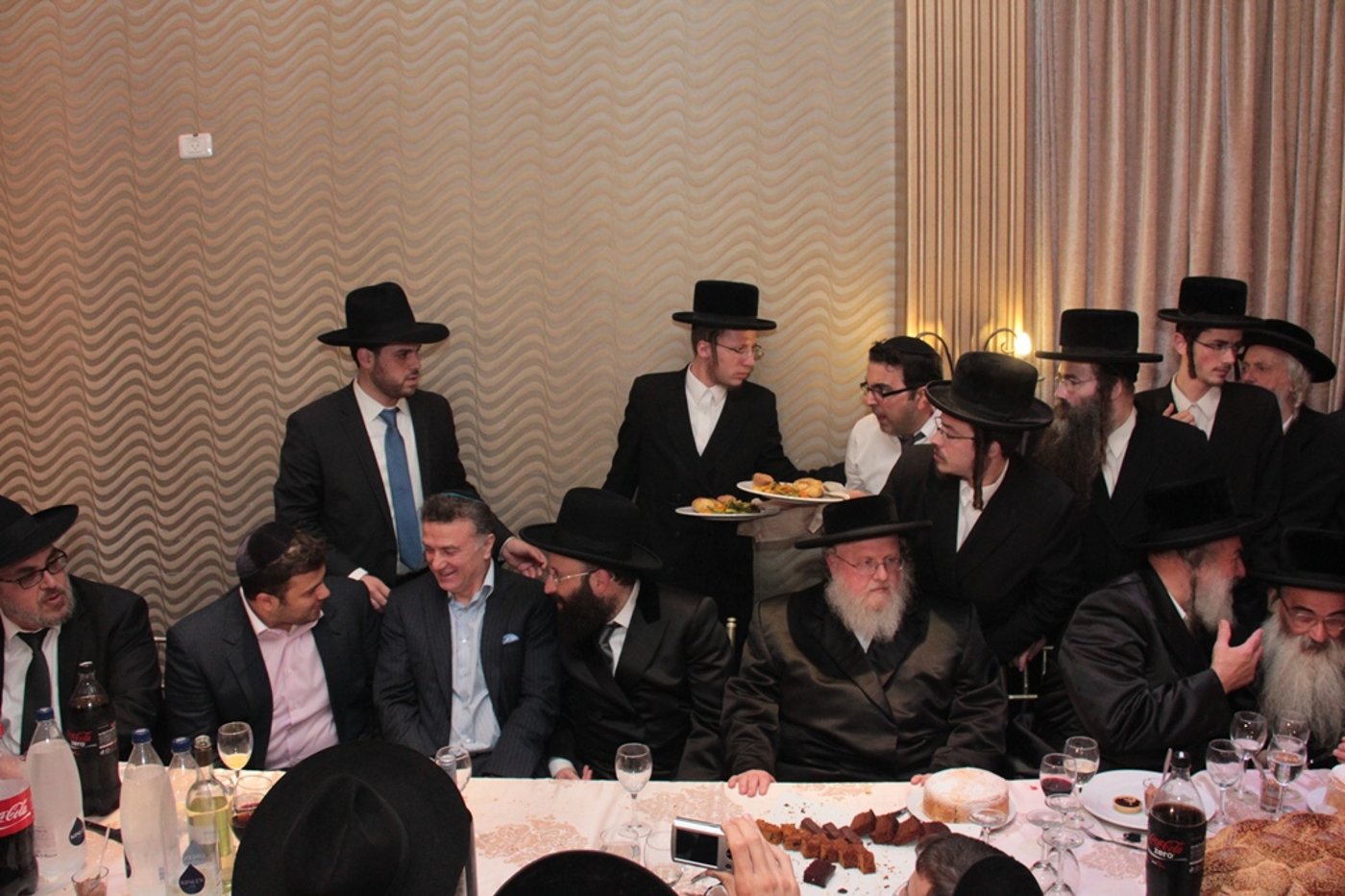 הרב שמואל רבינוביץ חיתן, כל המי ומי התייצבו • גלריה