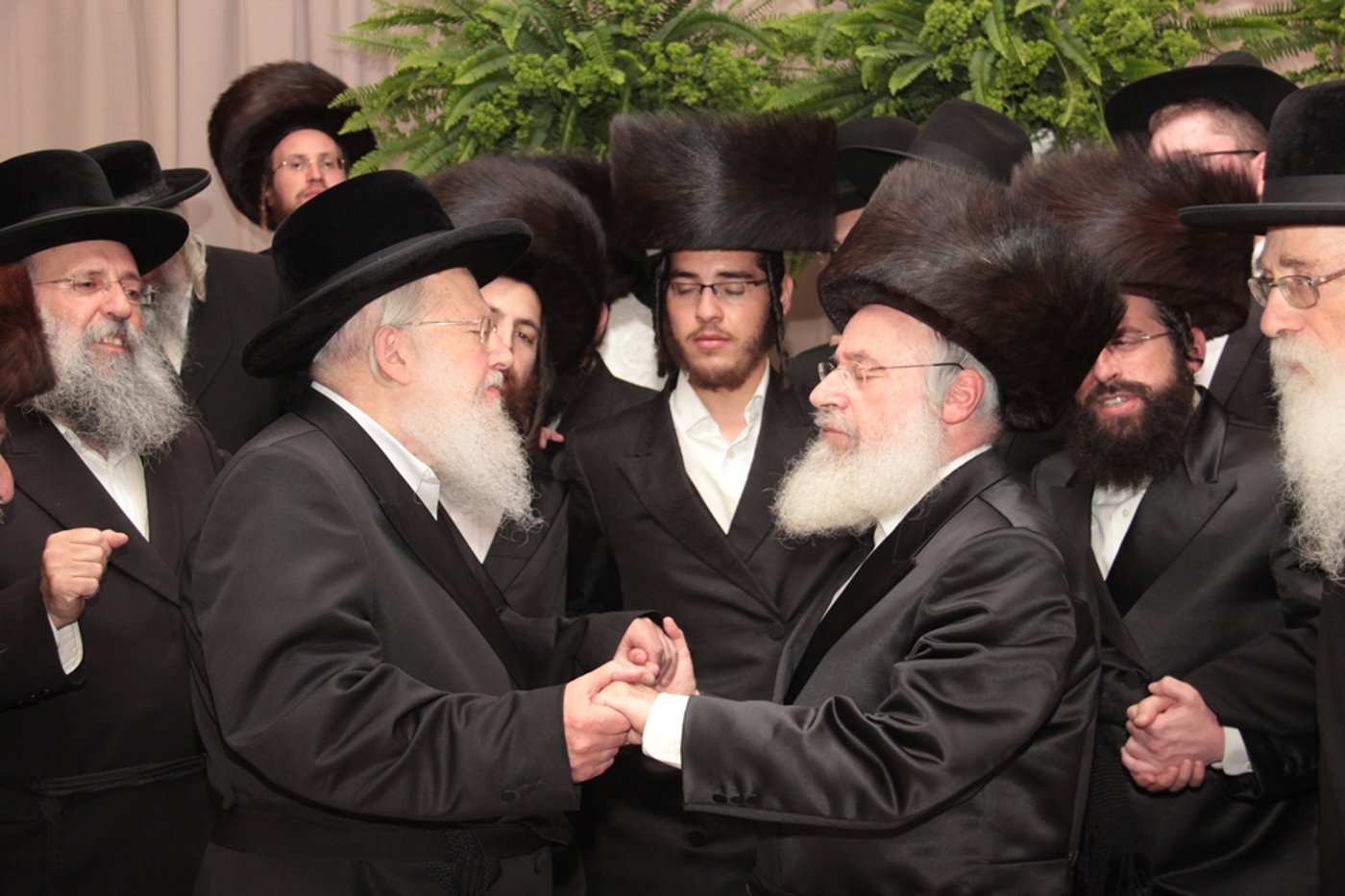 גלריה: חתונת בת הגר"א וייס