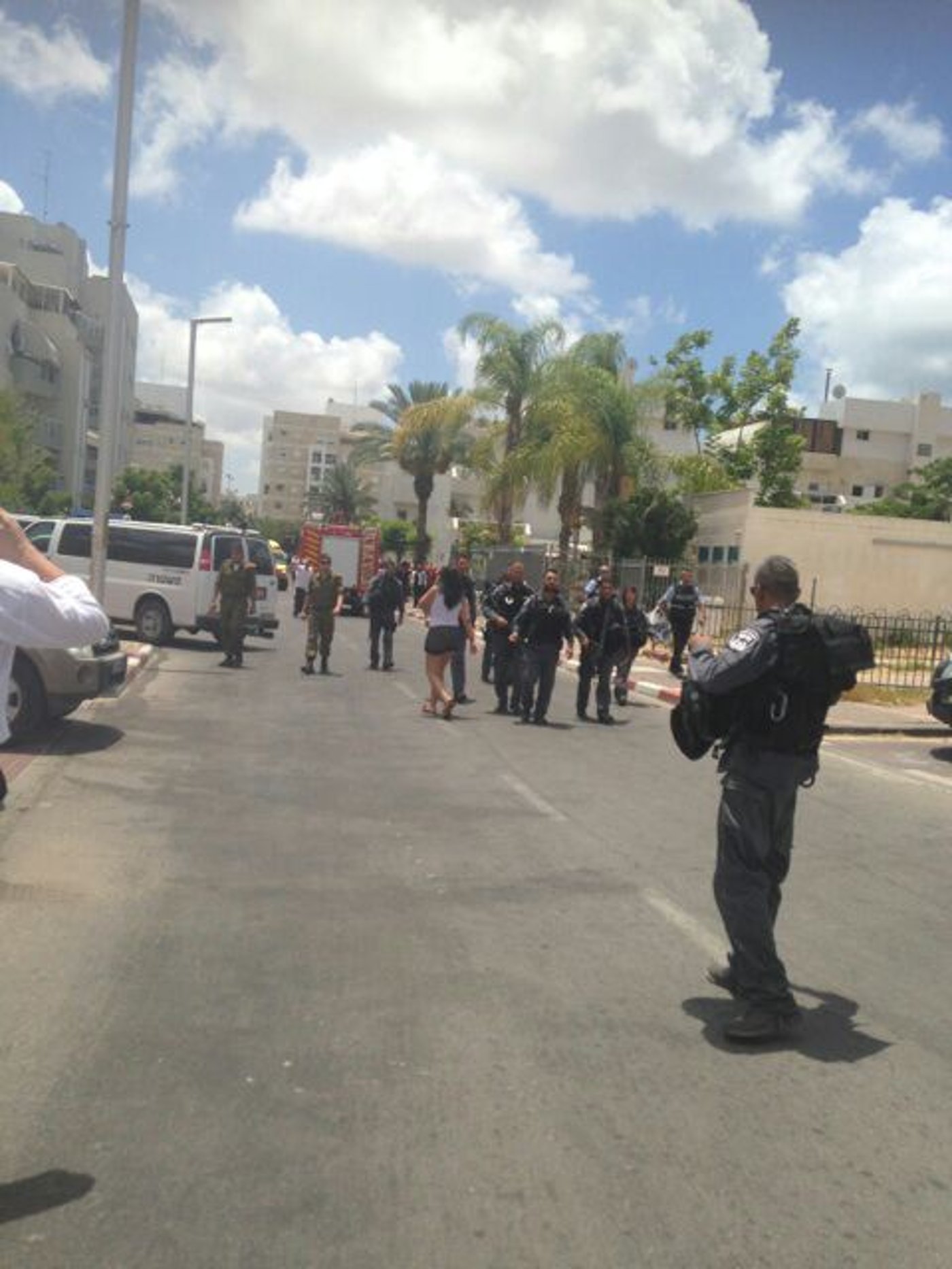 שתי רקטות יורטו בשמי גוש דן; בן 8 נפצע קל באשדוד