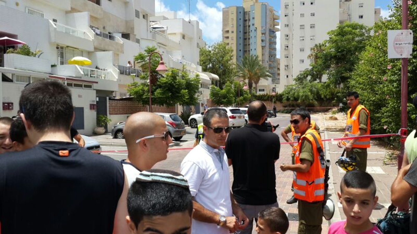 שתי רקטות יורטו בשמי גוש דן; בן 8 נפצע קל באשדוד