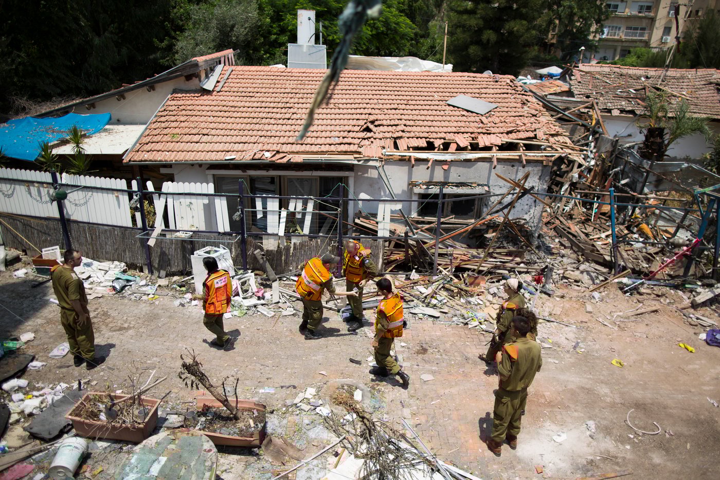 רקטה פגעה ישירות בבית ביהוד וגרמה להרס רב
