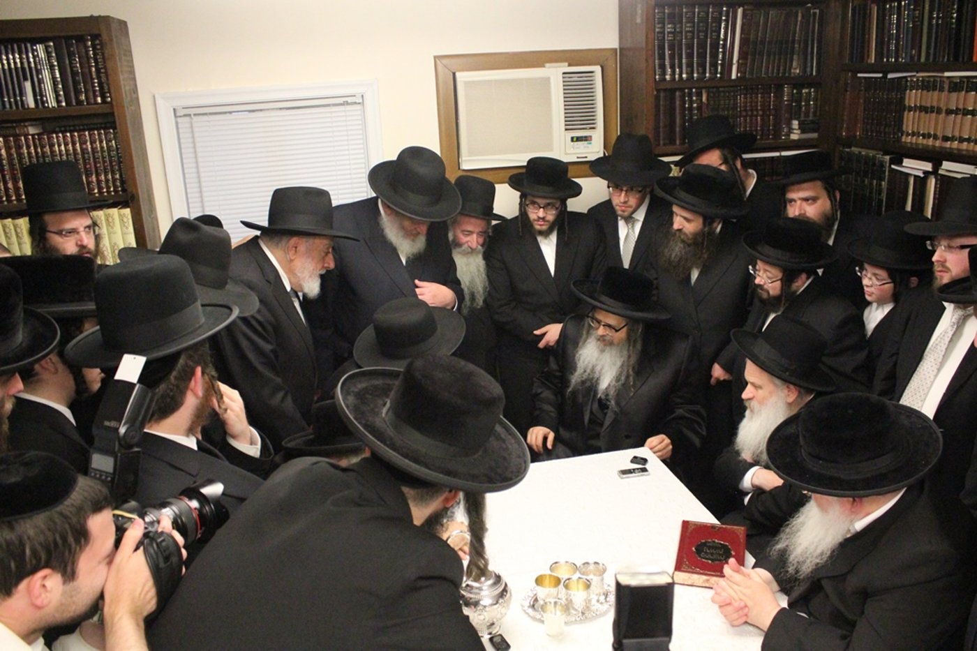 תיעוד ענק: ביקור האדמו"ר מסאטמר בלייקווד