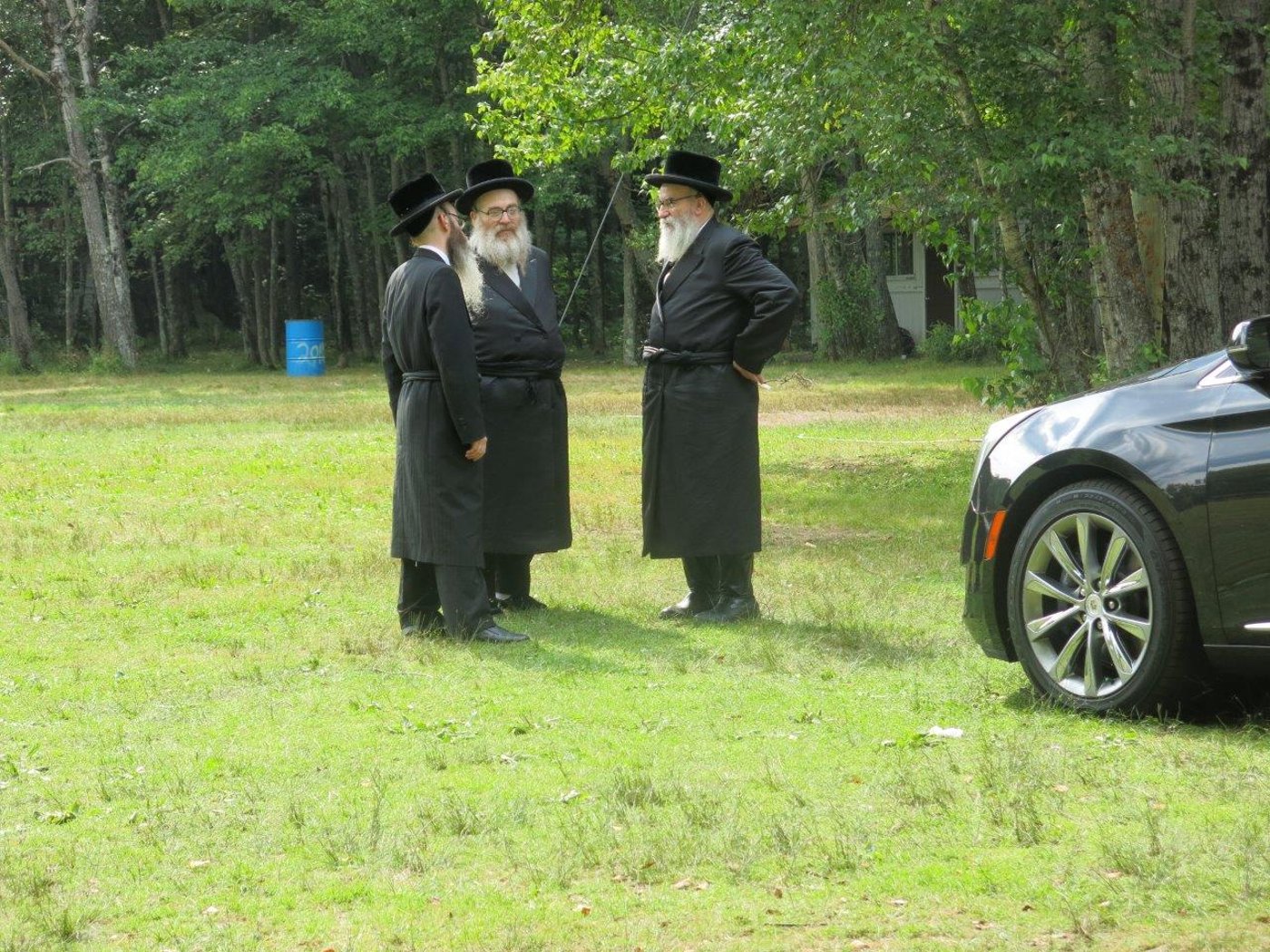 הרבי מסקווירא ביקר את ילדי החיידר באמצע החופש • גלריה