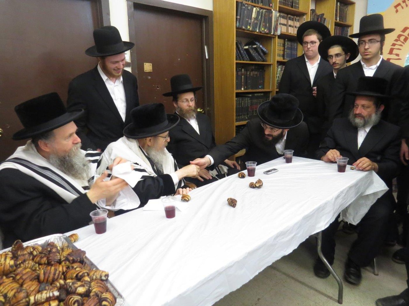 תיעוד: הרבי ממטרסדורף בקעמפ