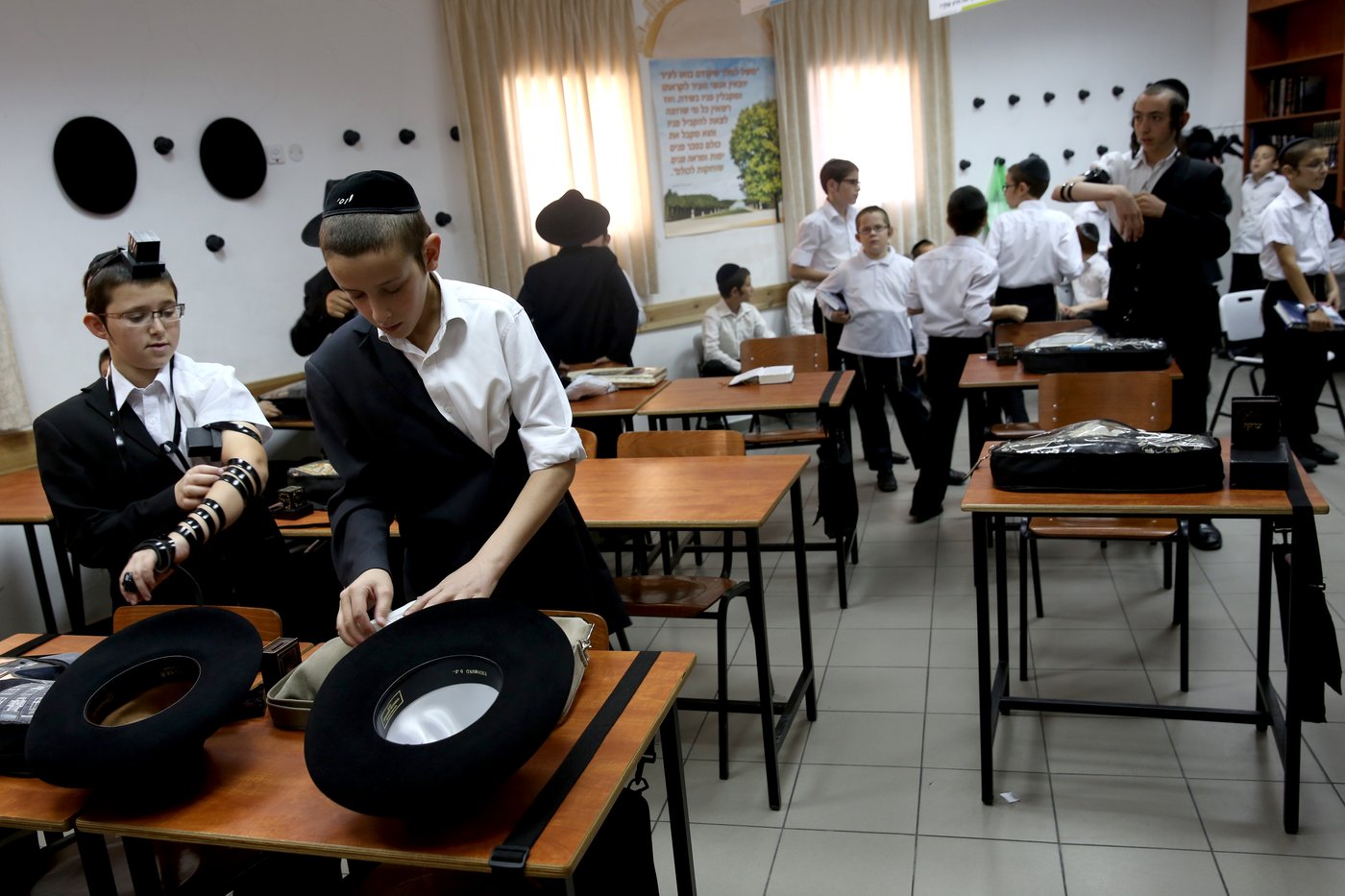 תיעוד מרגש: פתיחת שנת לימודים בחיידר בביתר עילית