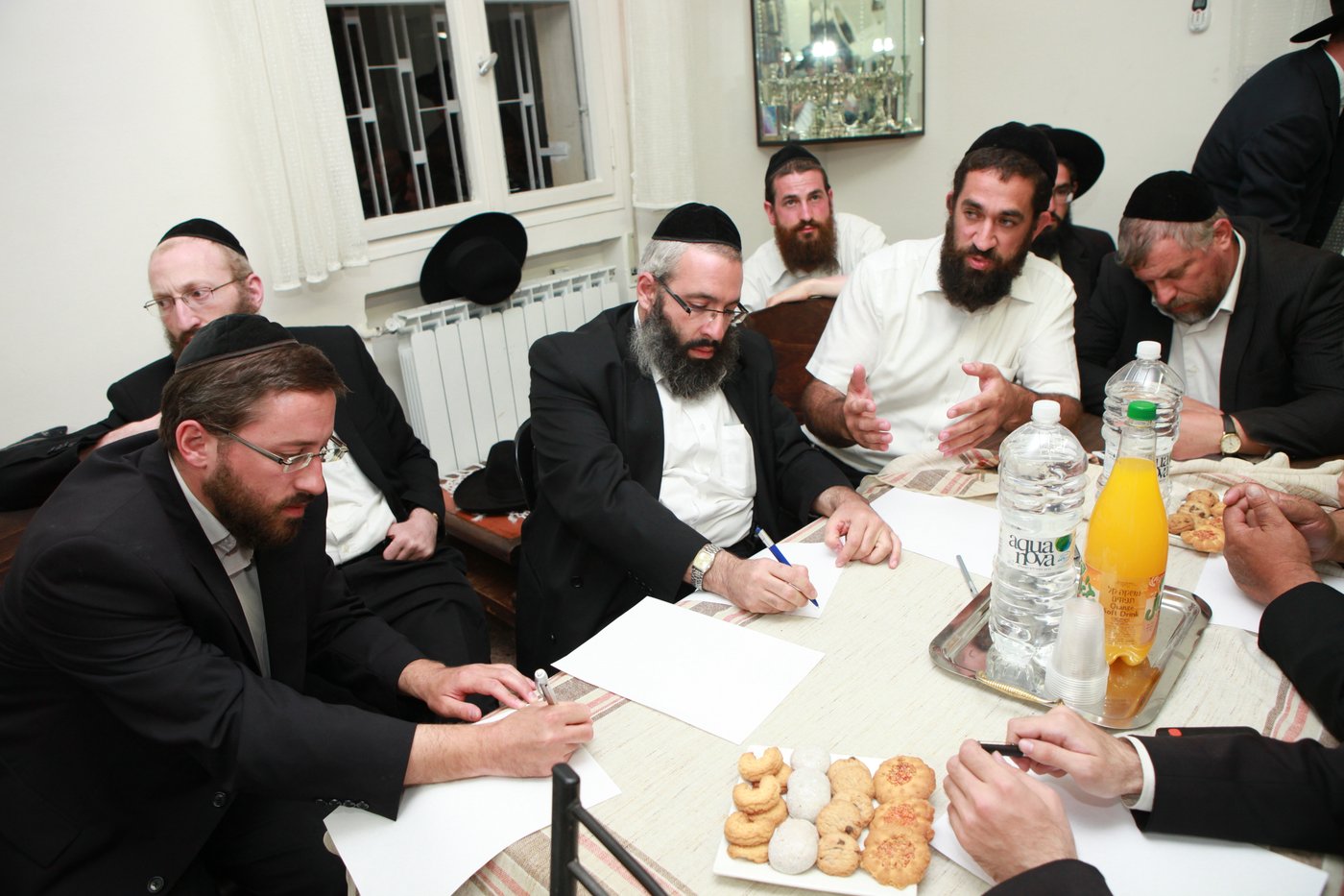 תיעוד בלעדי: אמו של נפתלי פרנקל פגשה את אם הנעדר
