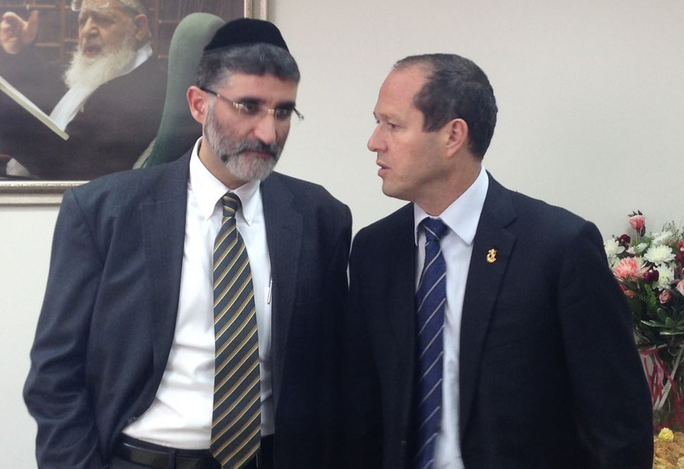 חיים כהן וראש העיר ניר ברקת