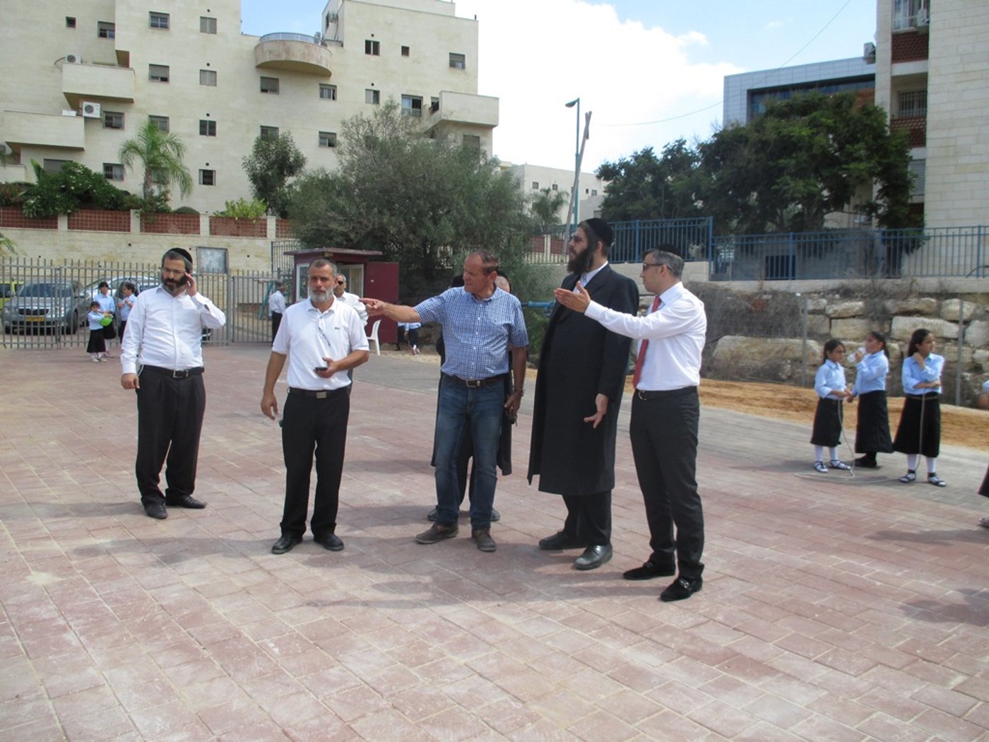 21 אלף תלמידים באלעד: כך נפתחה שנת הלימודים