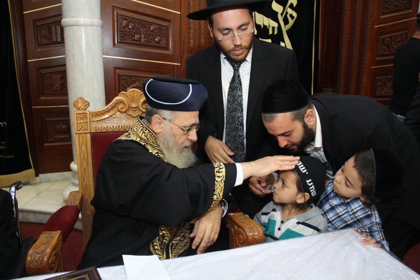 הרב דוד יוסף סיפר: כשמרן הגר"ע יוסף היה סהרורי בגלל התורה