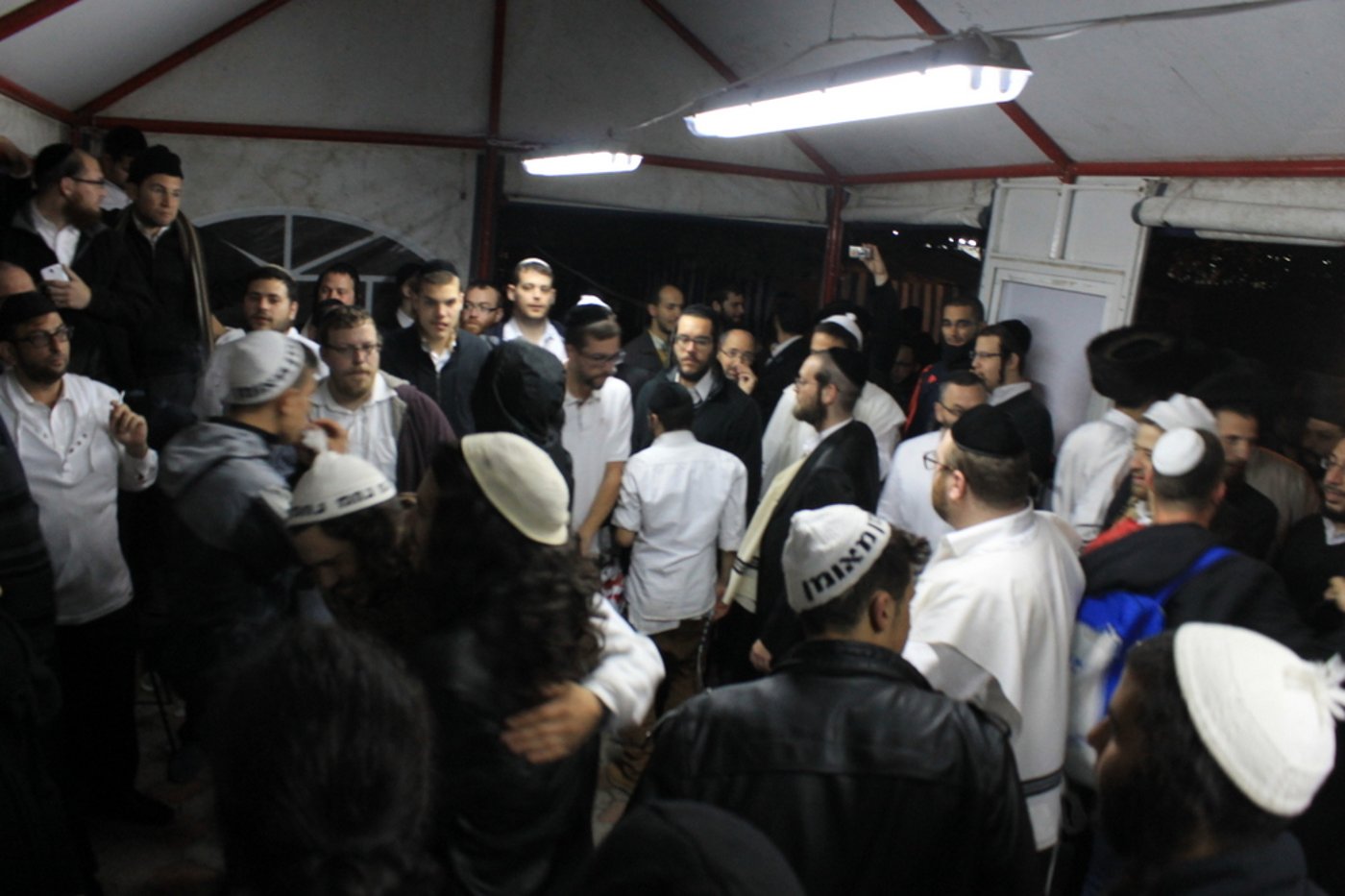 רבבות שהו בראש השנה באומן • צפו