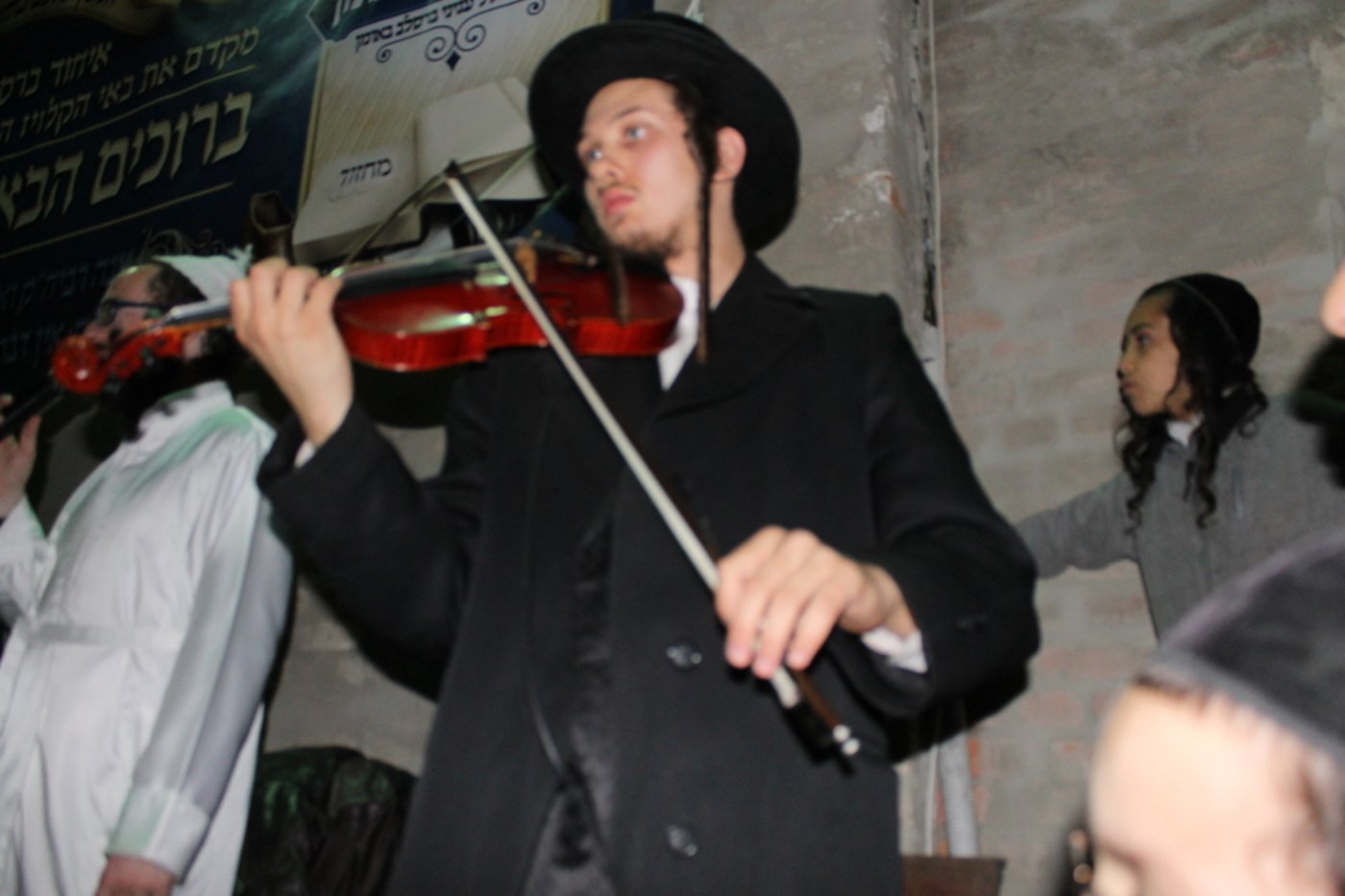 רבבות שהו בראש השנה באומן • צפו