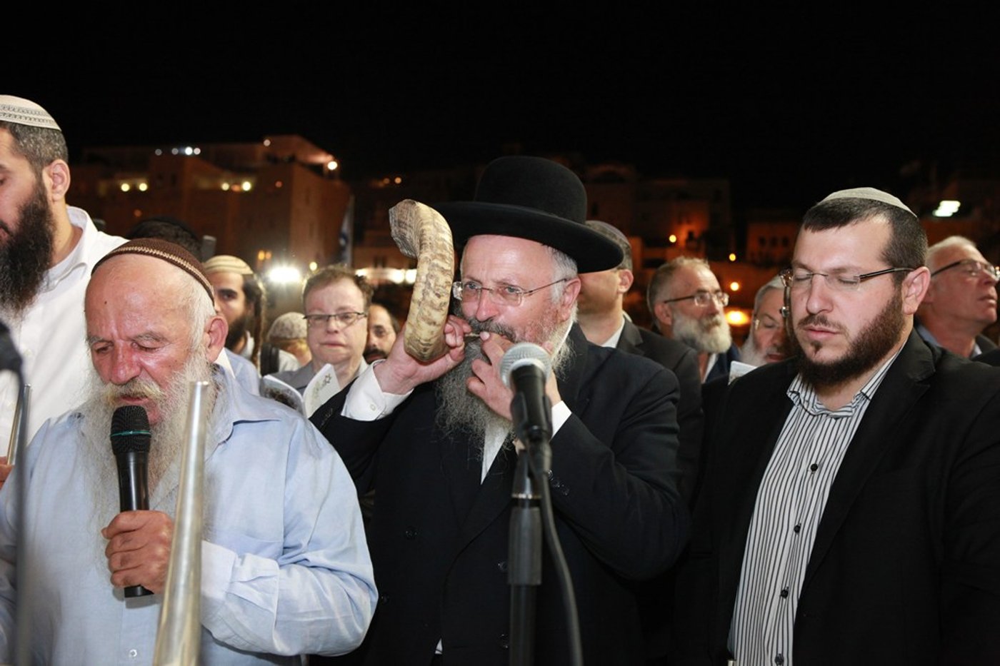 גלריה: הסליחות של הציונות הדתית בכותל המערבי