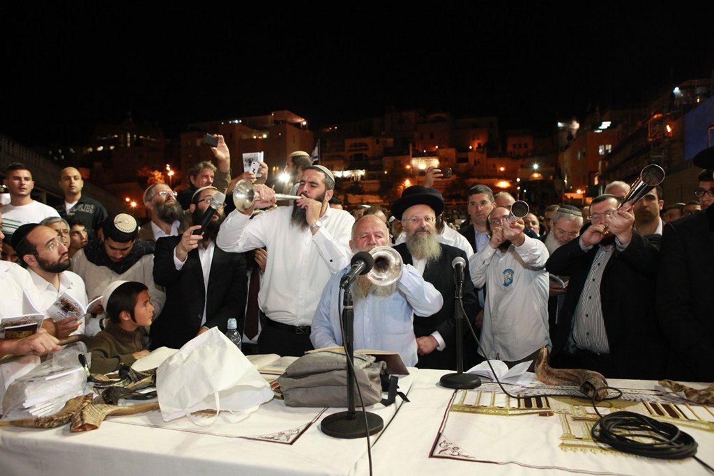 גלריה: הסליחות של הציונות הדתית בכותל המערבי