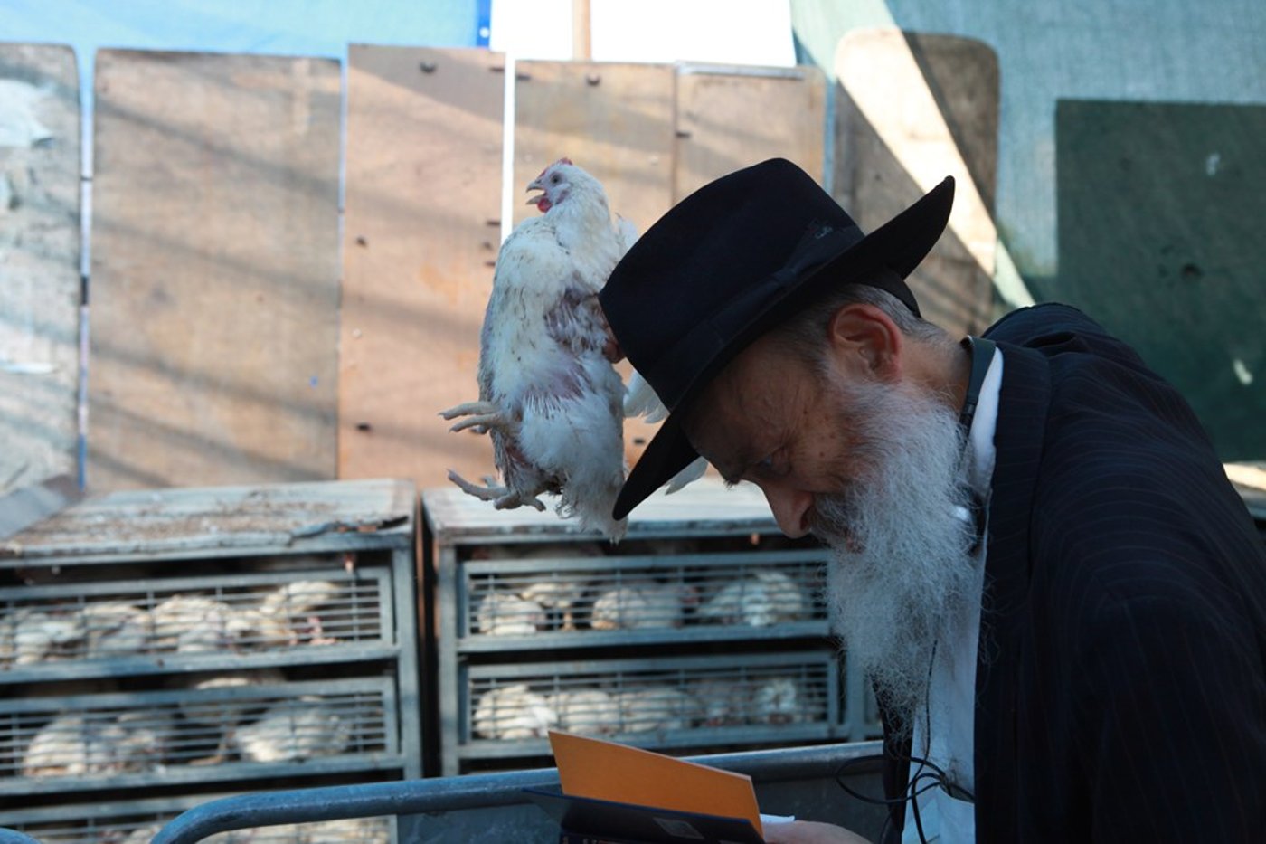 גלריה: שכונת מאה שערים עשתה כפרות