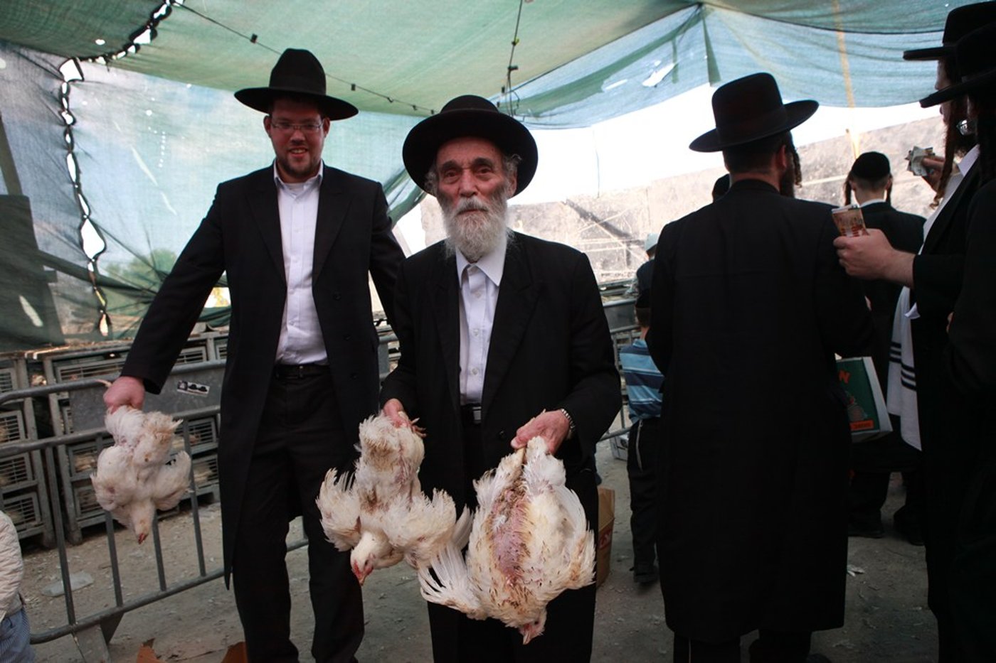 גלריה: שכונת מאה שערים עשתה כפרות