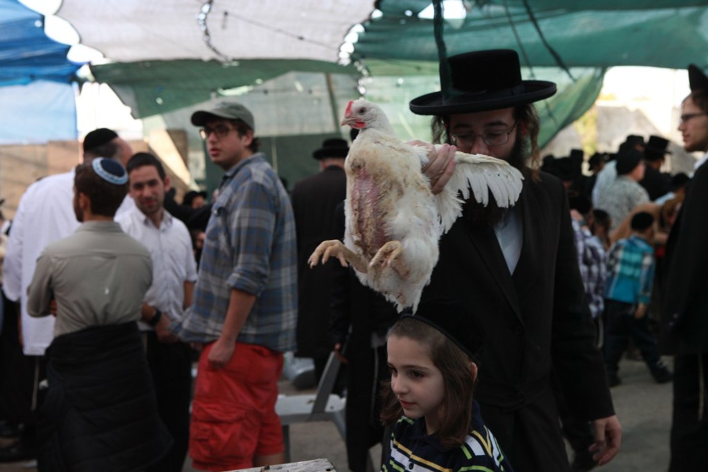 גלריה: שכונת מאה שערים עשתה כפרות