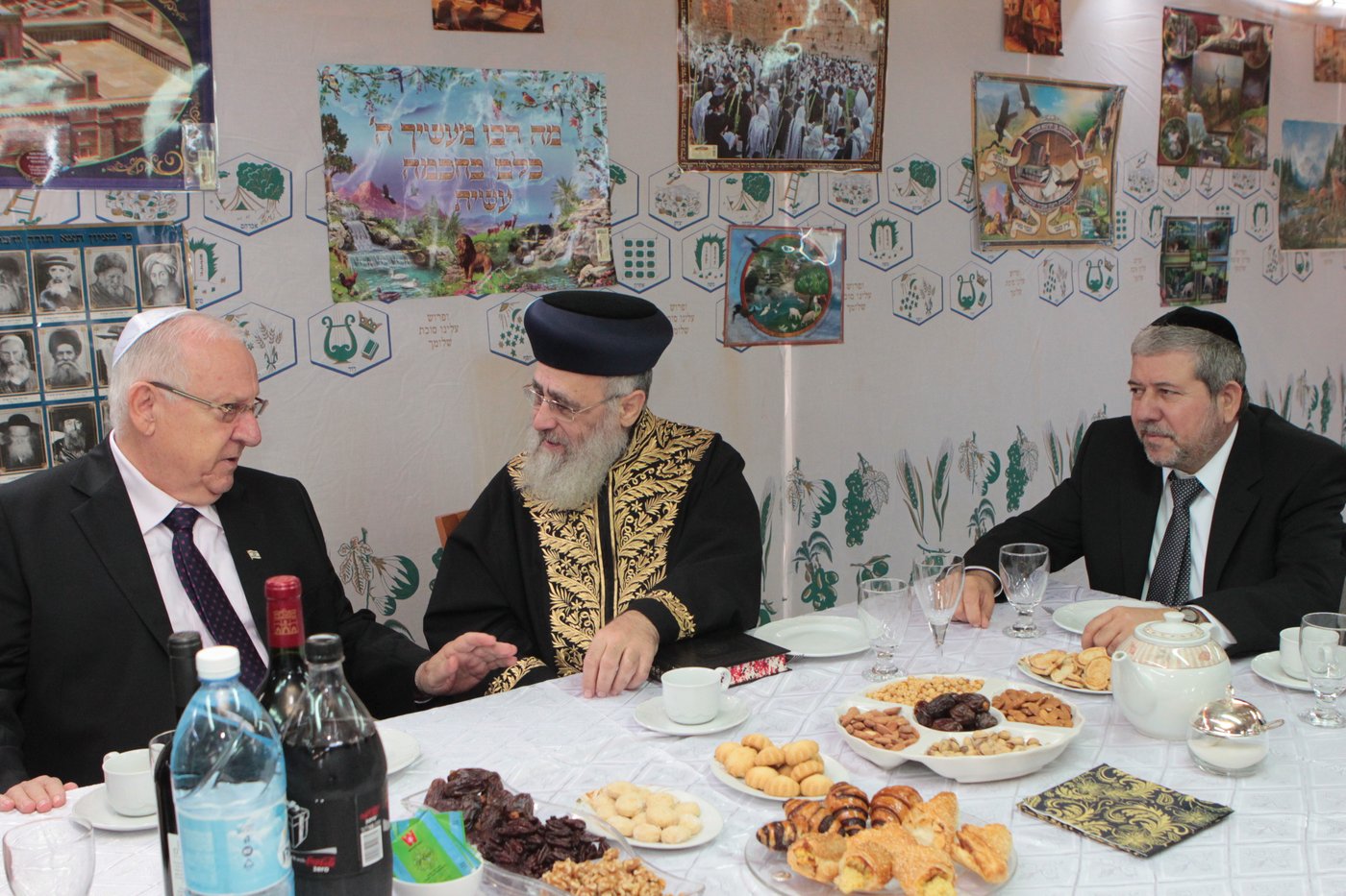 נשיא המדינה רובי ריבלין אצל הראשל"צ הרב יצחק יוסף • גלריה