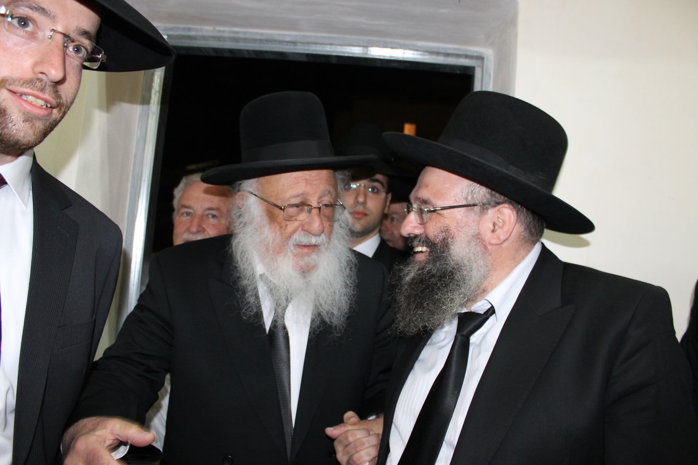 רה"י פוניבז' והאדמו"רים בשמחה • גלריה