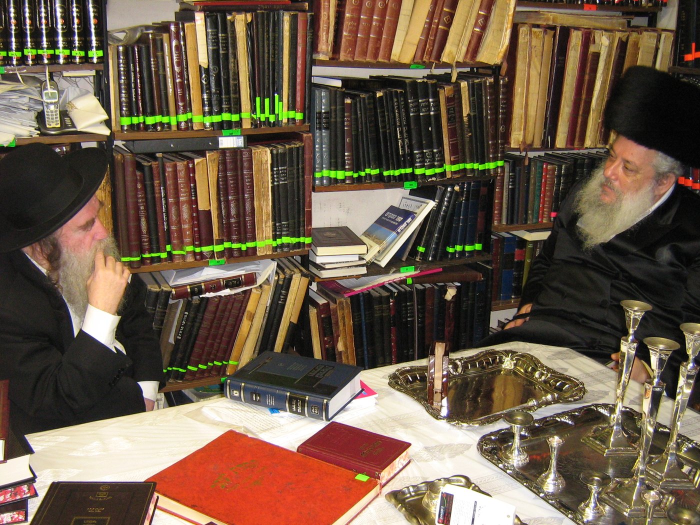 תיעוד: חנוך זייברט בביקור אצל הגר"מ גרוס