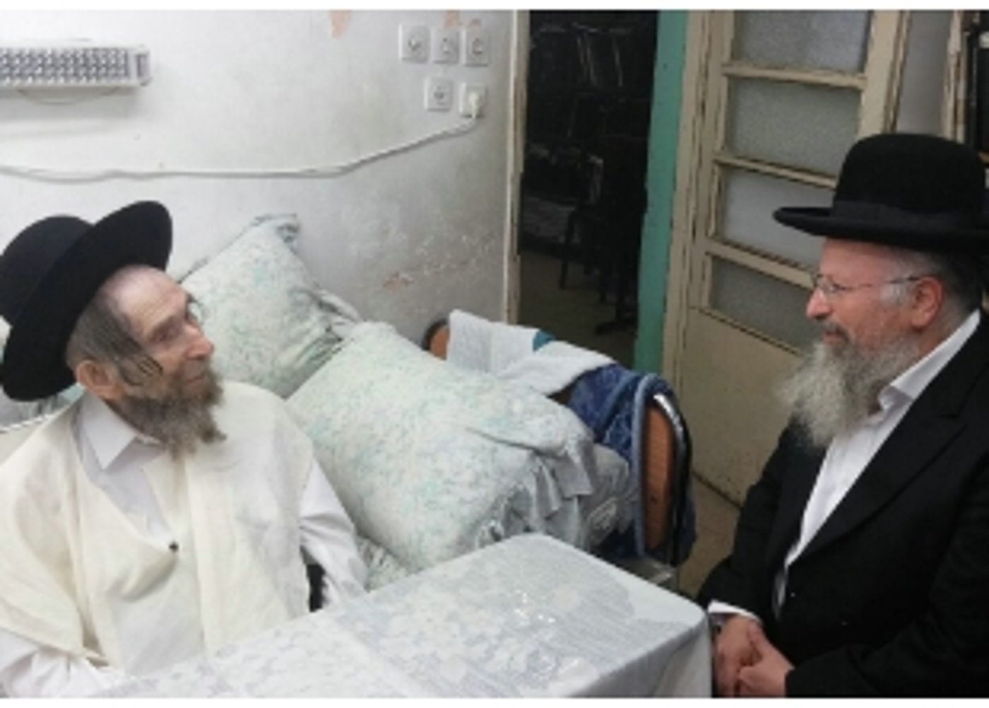 מרן ראש-הישיבה הביע תמיכה ברב שמואל אליהו
