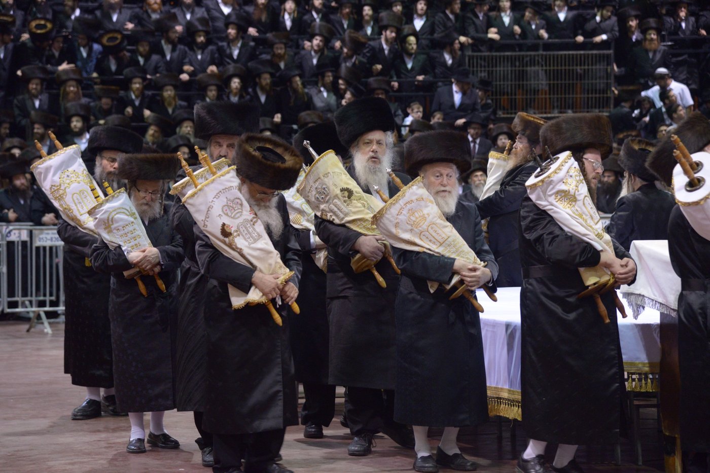 גלריה: ההקפות השניות של חסידות צאנז