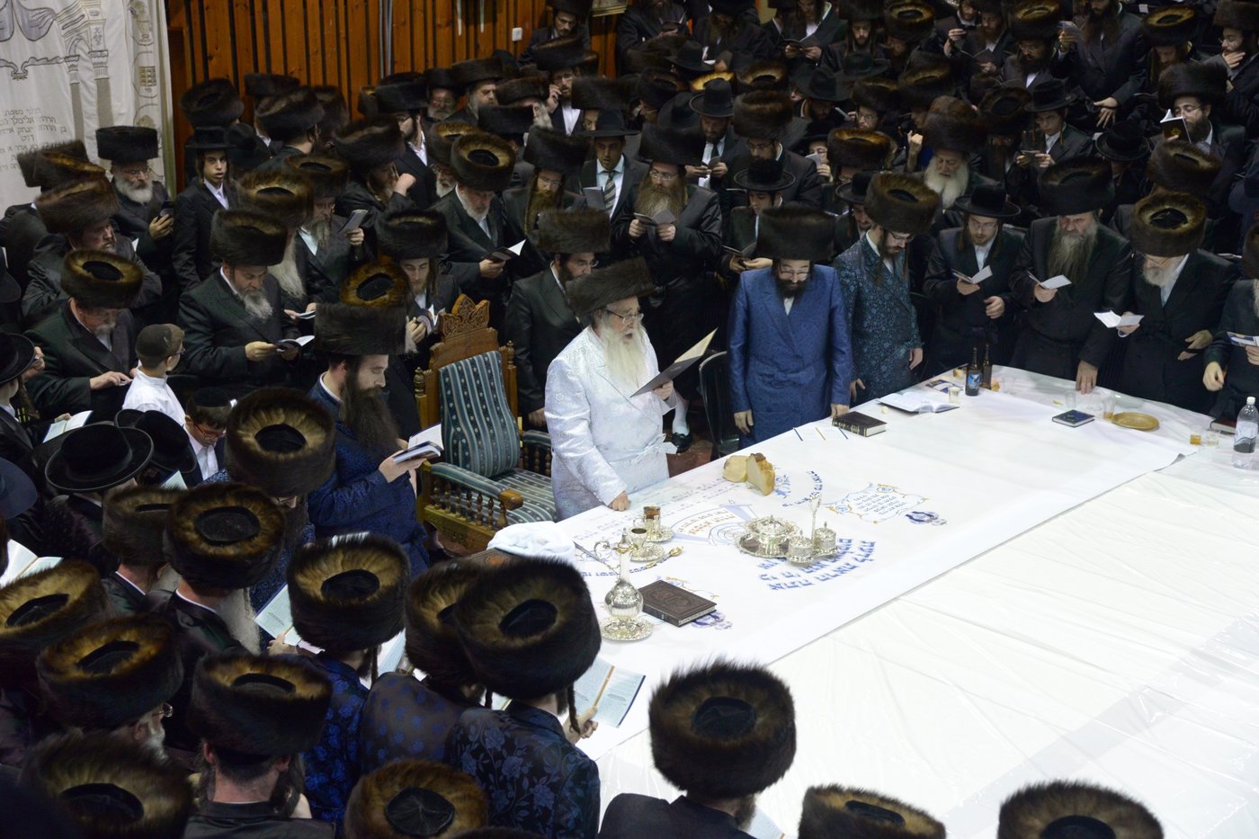 גלריה: ההקפות השניות של חסידות צאנז