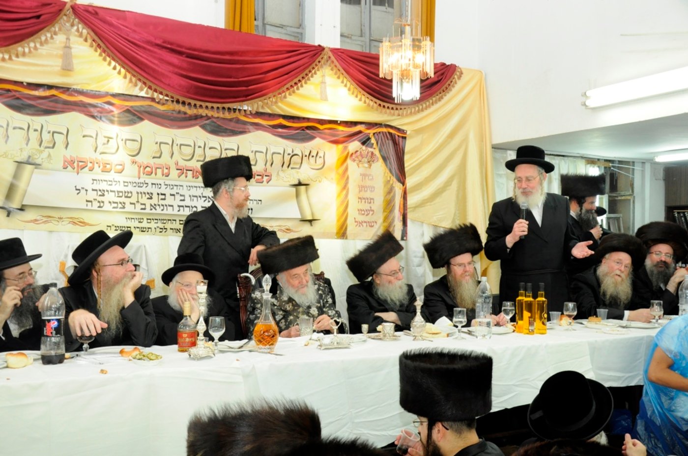 גלריה: הכנסת ספר תורה בספינקא